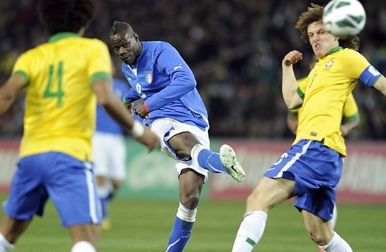 Gol Balotelli Samakan Skor Italia 2-2 Hadapi Brazil